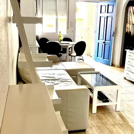 Apartment Cozy And Bright Locos Torrevieja